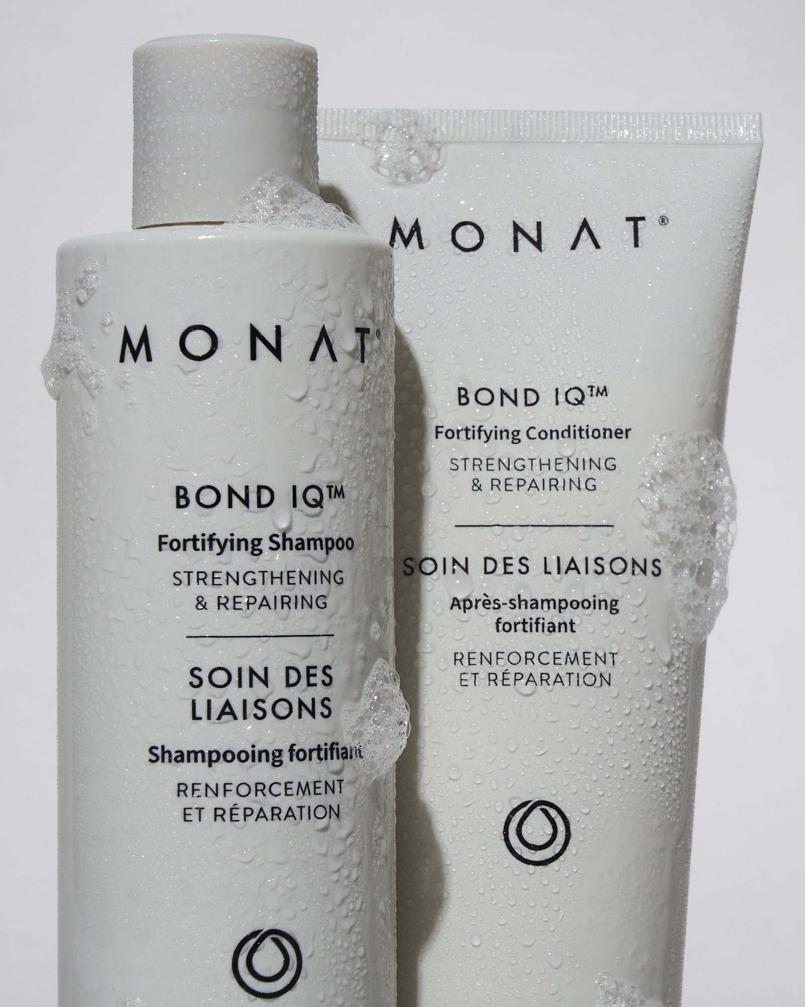Bond IQ — Shampoo and conditioner: bilingual English and French fronts for Canada.